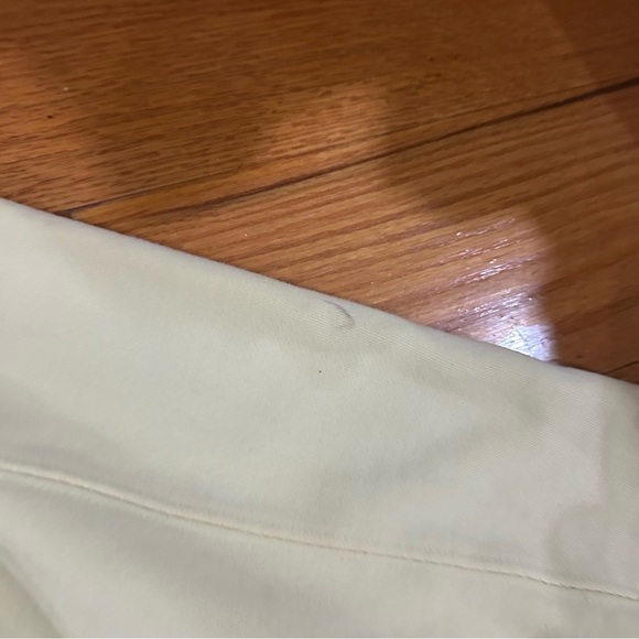 Target Womens medium yellow crewneck sweatshirt - Picture 6 of 7